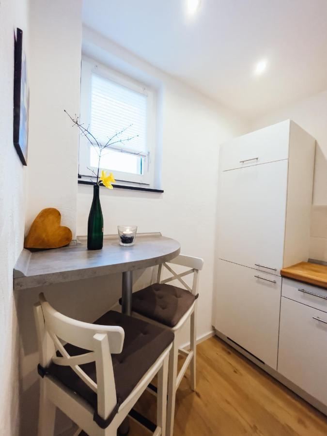 Ferienwohnung Mosel แบร์นคาสเทล-คืสท์ ภายนอก รูปภาพ